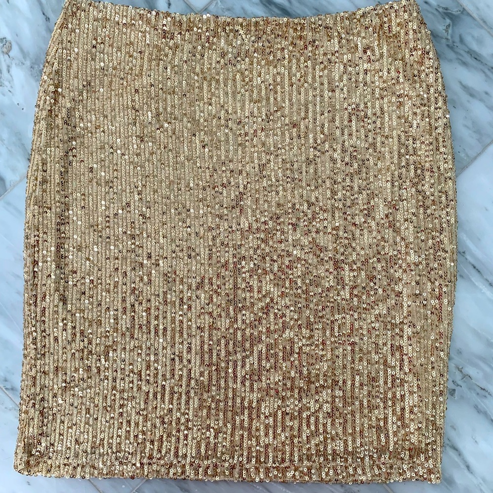 Windsor gold skirt size M